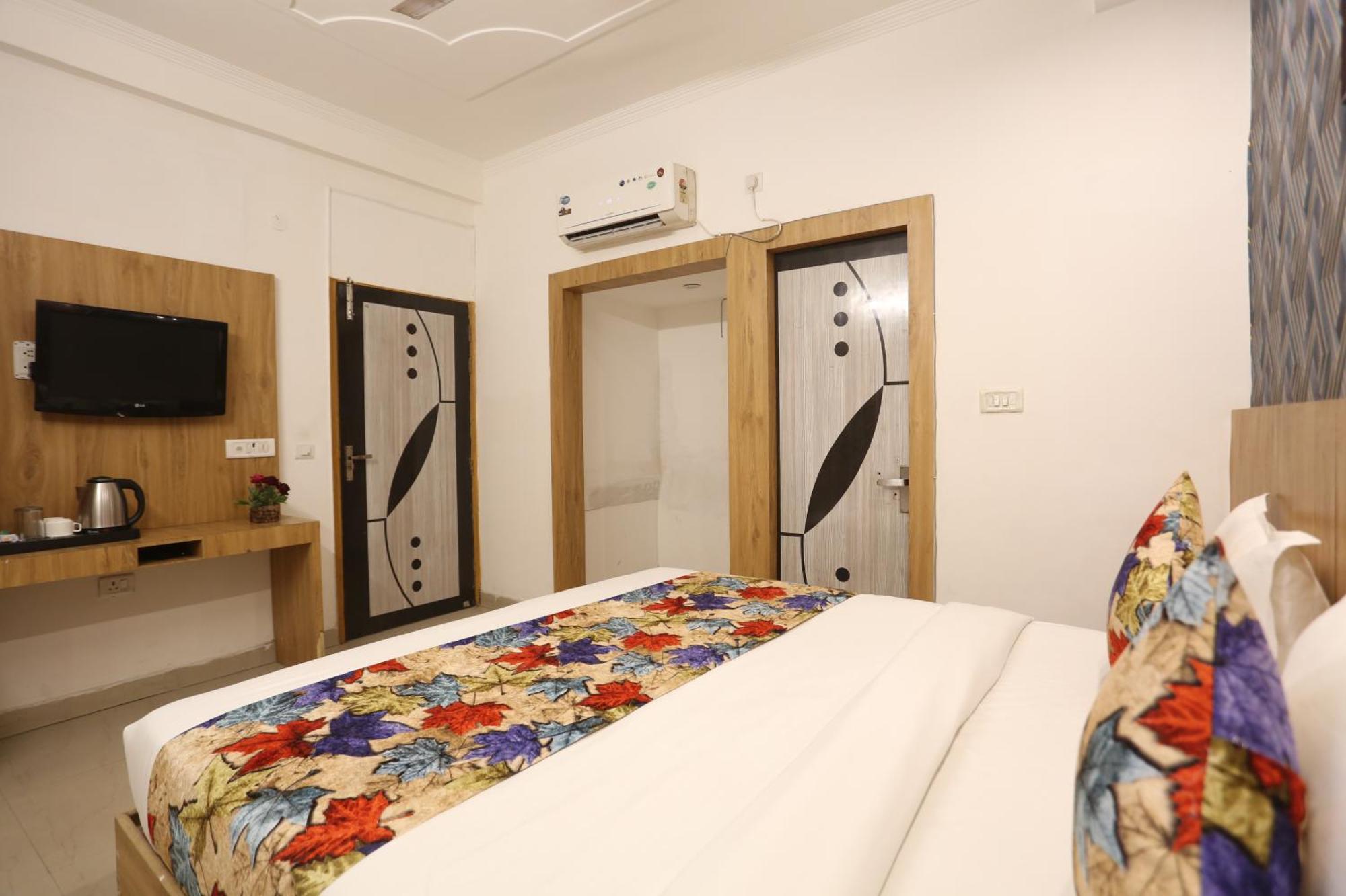 Backpackers - Ink Hotels Delhi Airport By Ss Group New Delhi Exterior photo